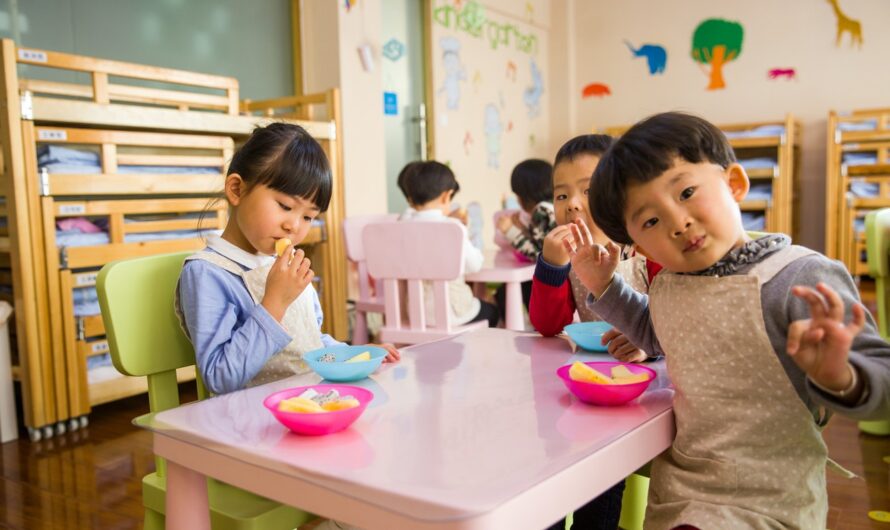 Entenda como funciona a introdução alimentar na rotina das crianças